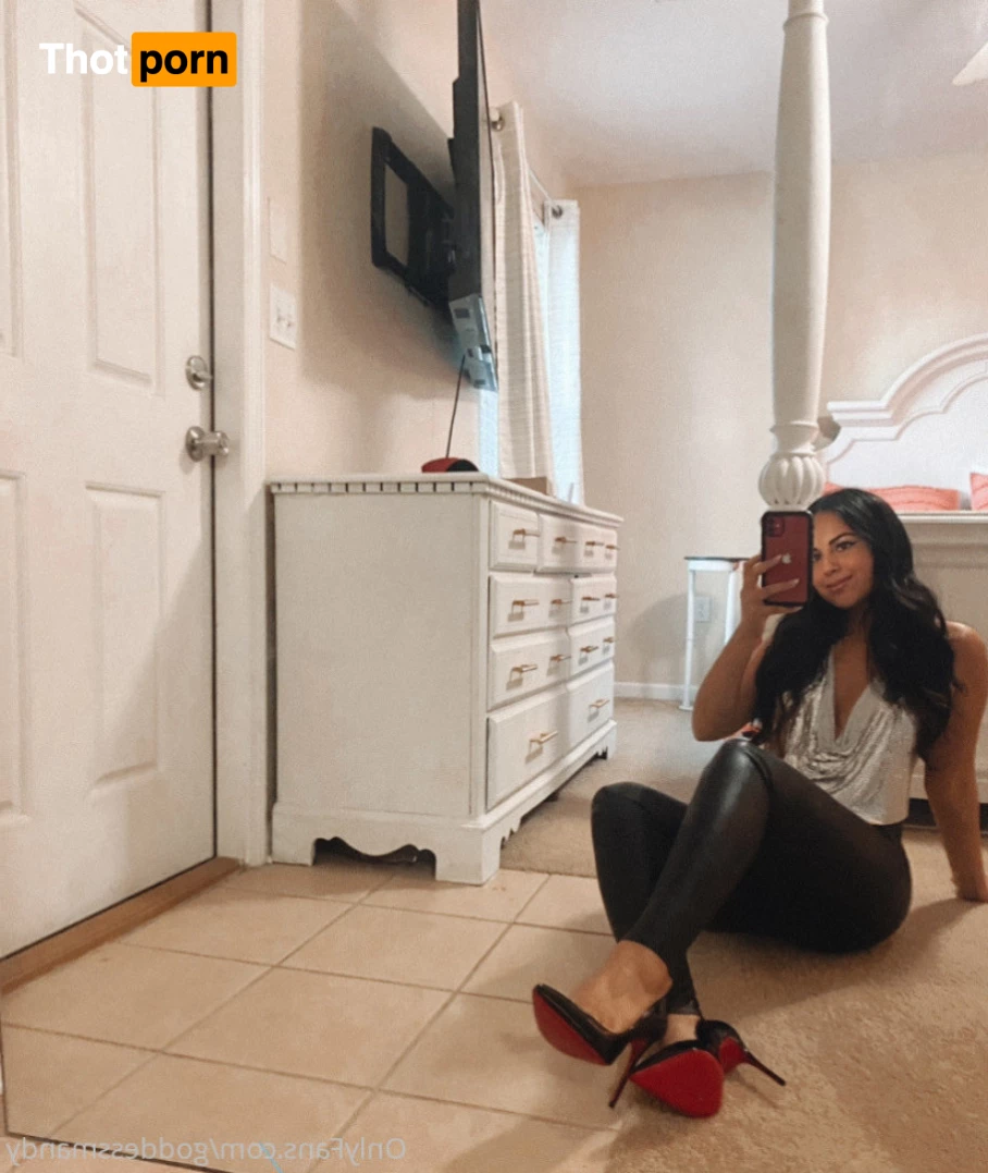 Goddess Mandy 9951899