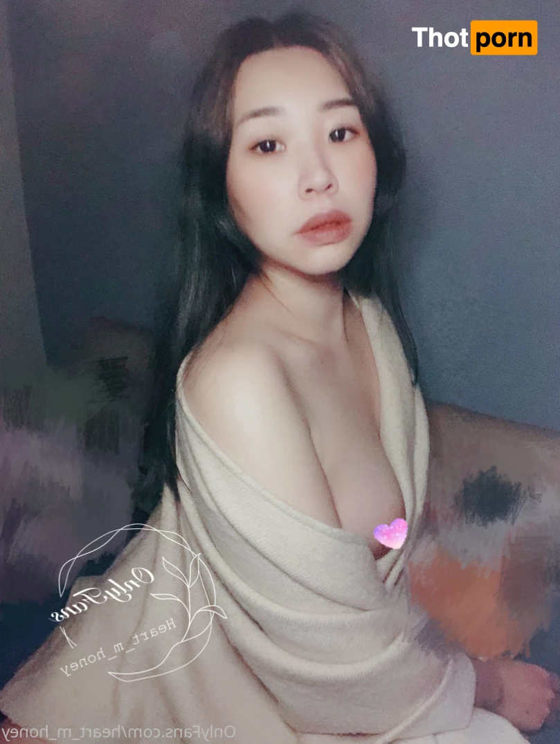 Honey蜜糖🍬已追加Fansone平台🤍 10233058