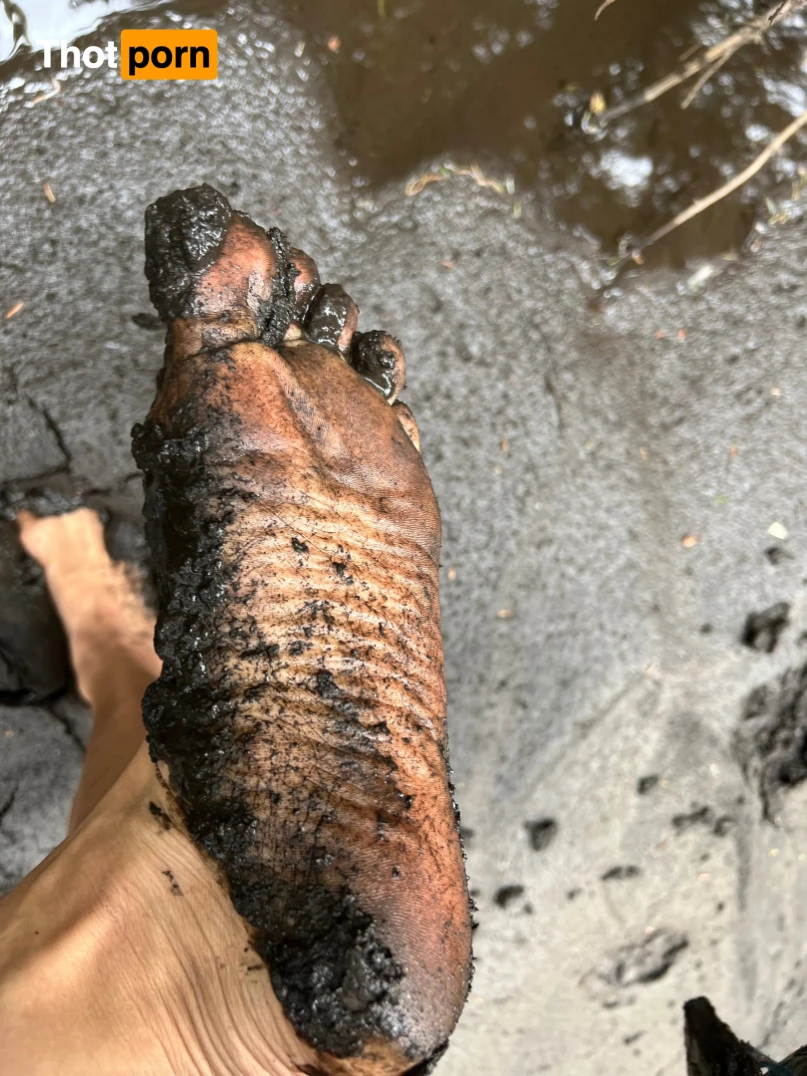 Kate &amp; Chris Marley 15961732