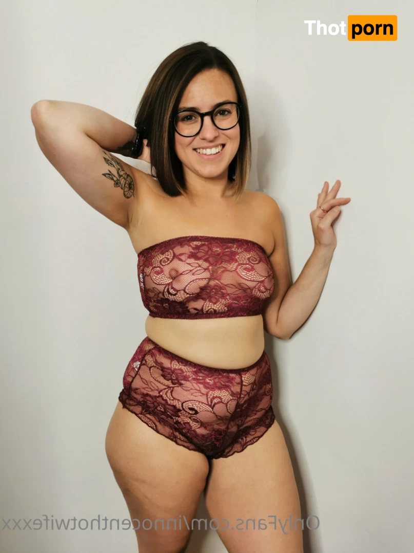 Innocent Hotwife XXX (NO PPV) 10051829