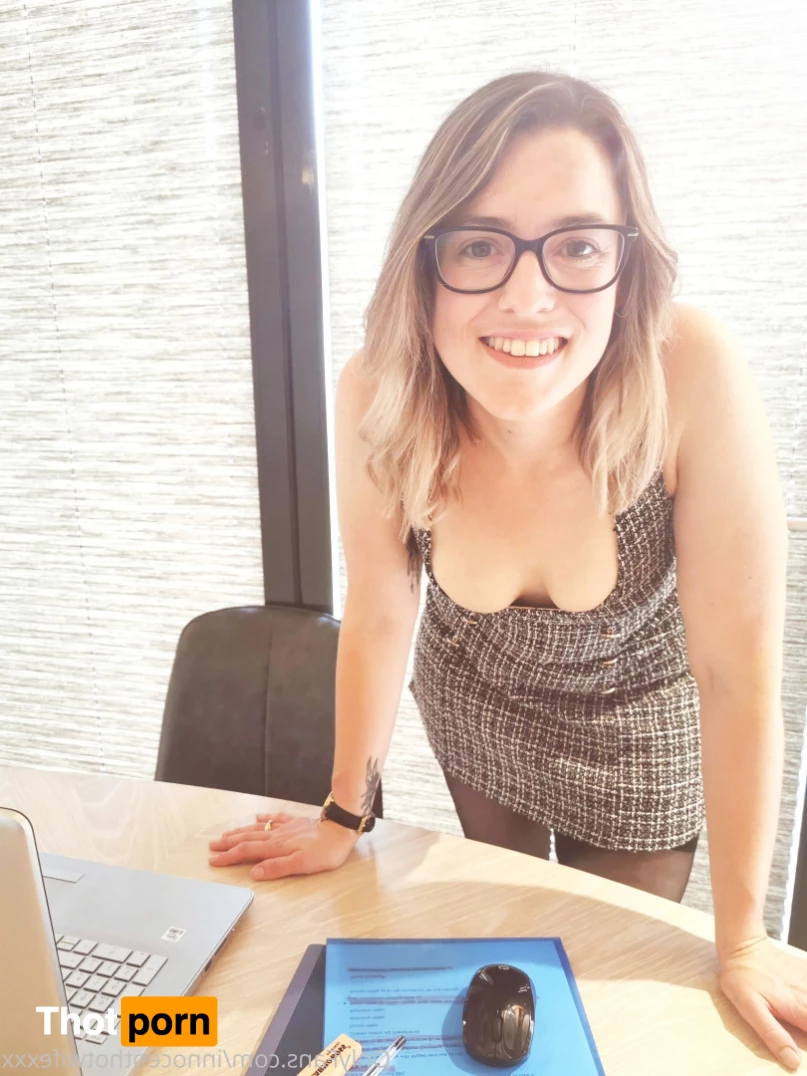 Innocent Hotwife XXX (NO PPV) 10051990