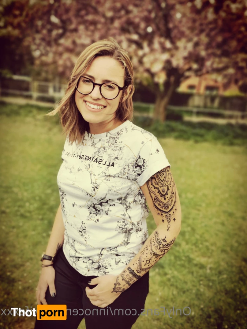 Innocent Hotwife XXX (NO PPV) 10052102