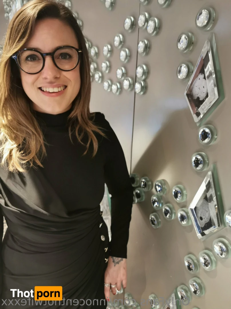 Innocent Hotwife XXX (NO PPV) 15933699