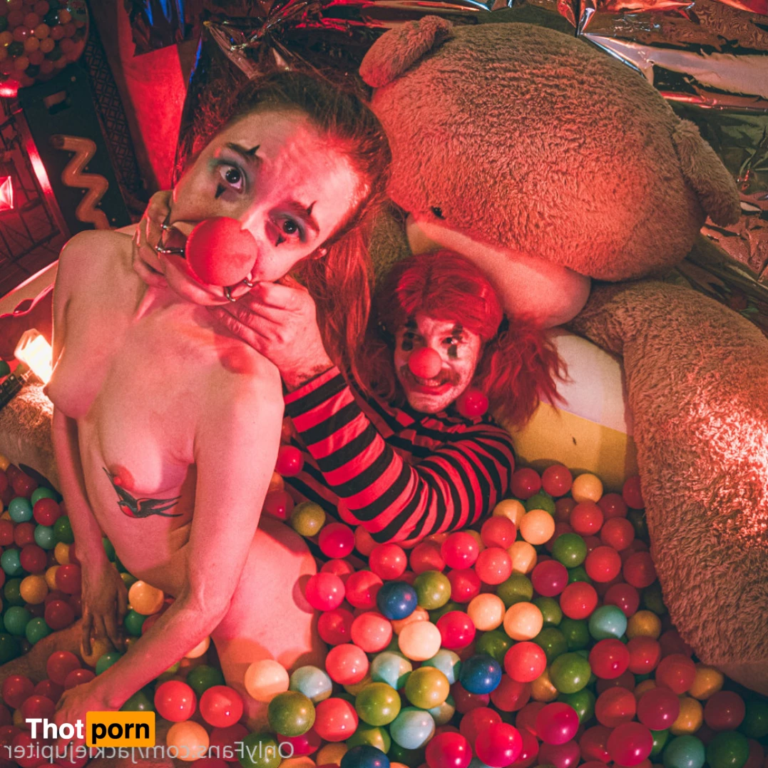 Jackie Jupiter 10060418