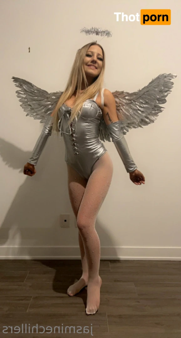 Jasmine Chillers 💋 𝑻𝑶𝑷  𝟮% 15829142