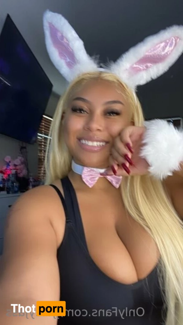 BIG TITTY JAS 🍒 🧚🏽‍♀️ 8469413