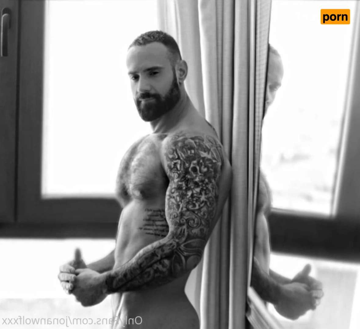 Jonanwolffxxx 10080053