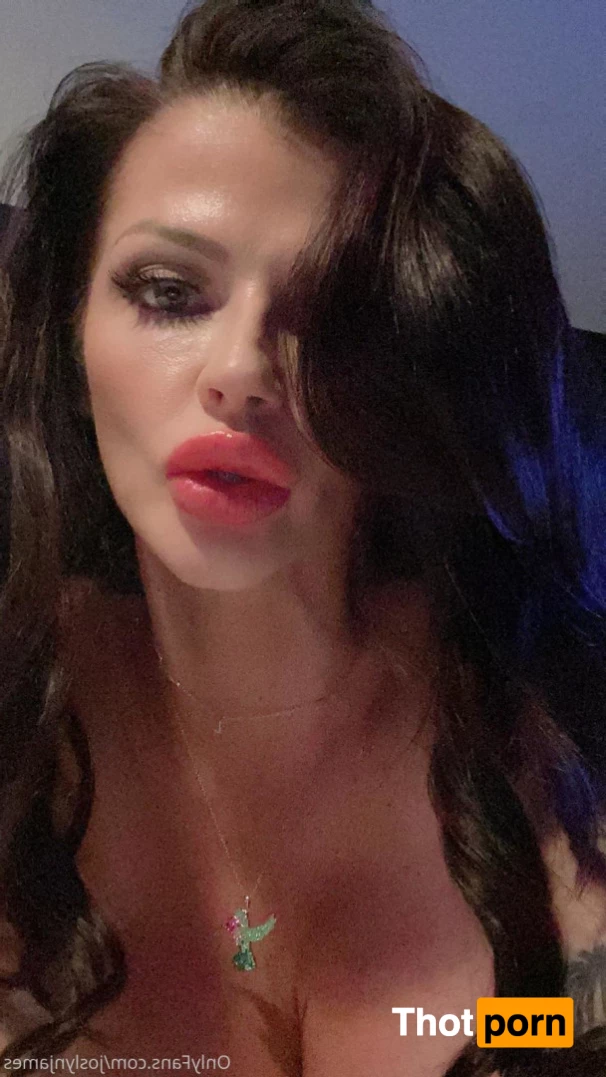 Joslyn James 8759664