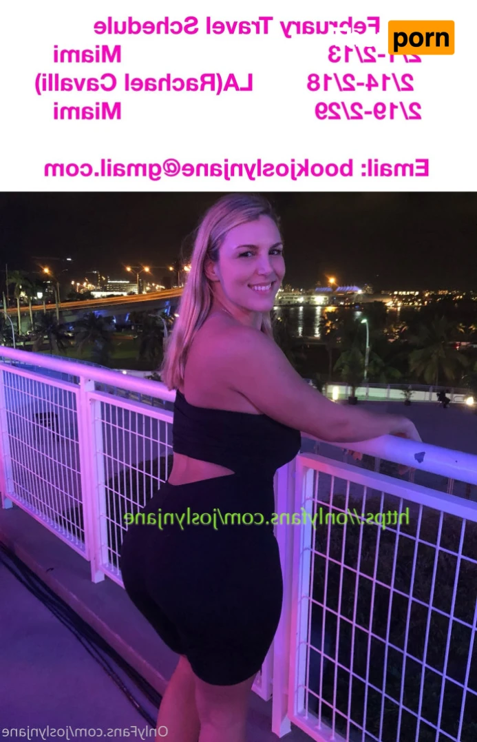 Joslyn Jane 15781096