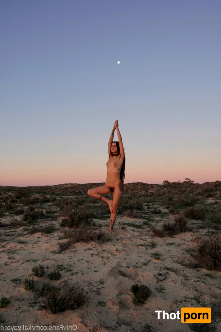 Kali | Hairy goddess 🍂 15677458