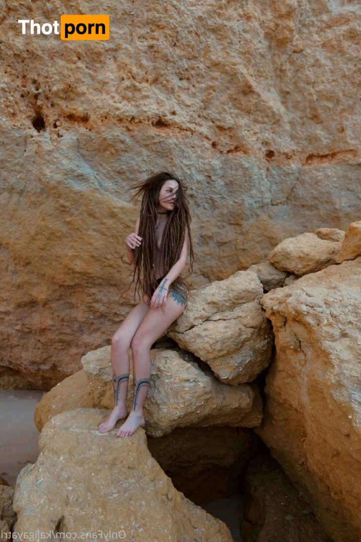 Kali | Hairy goddess 🍂 15677645