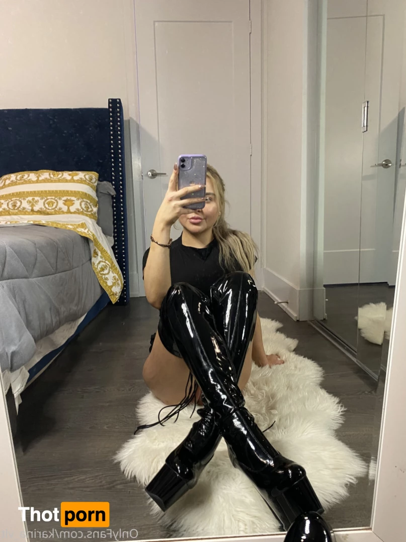 Karina Valentina 8420866