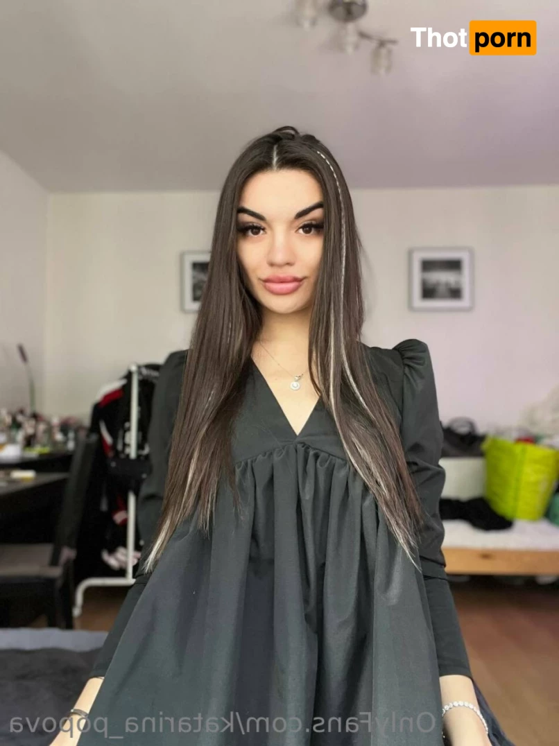 Katarina Popova 8418707