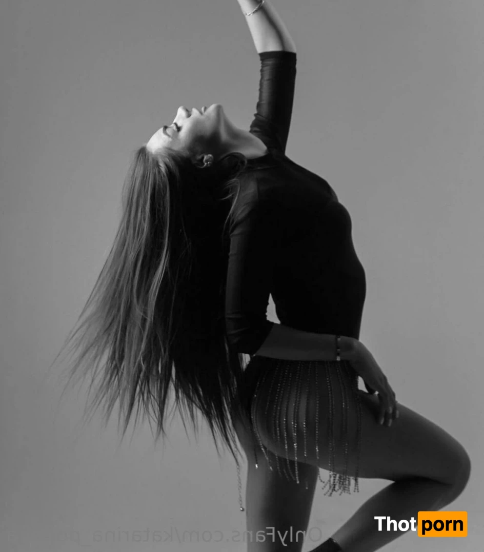 Katarina Popova 8418816