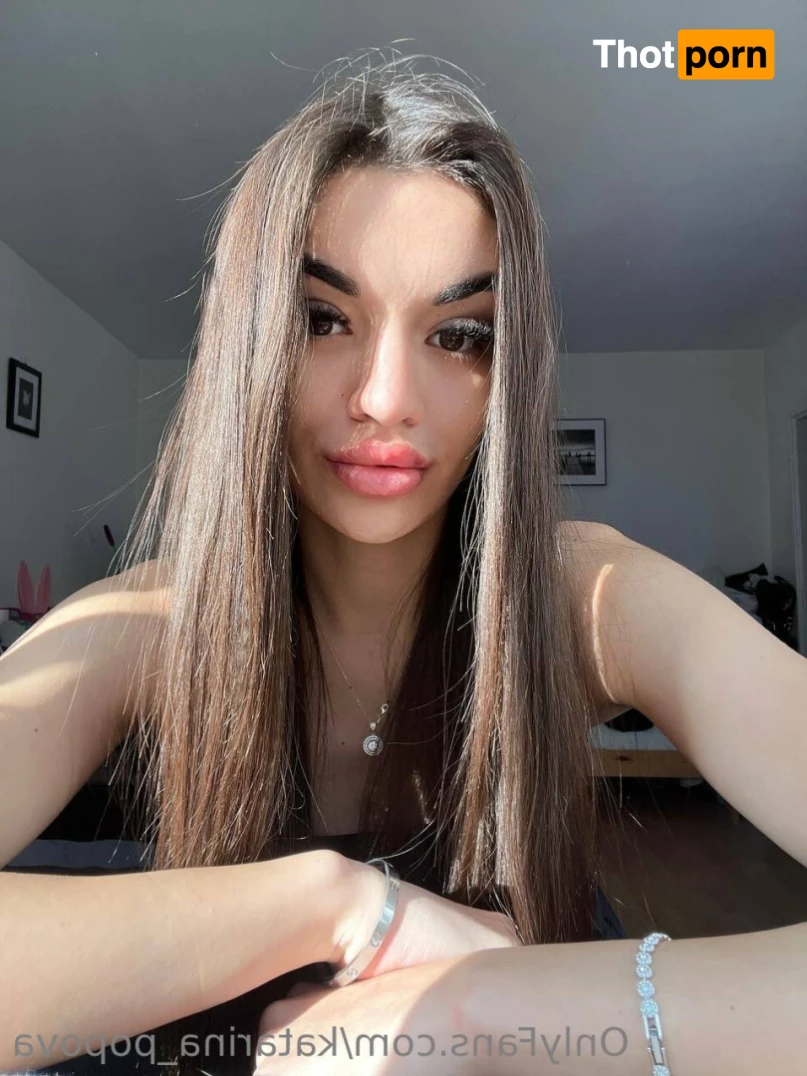 Katarina Popova 8419223