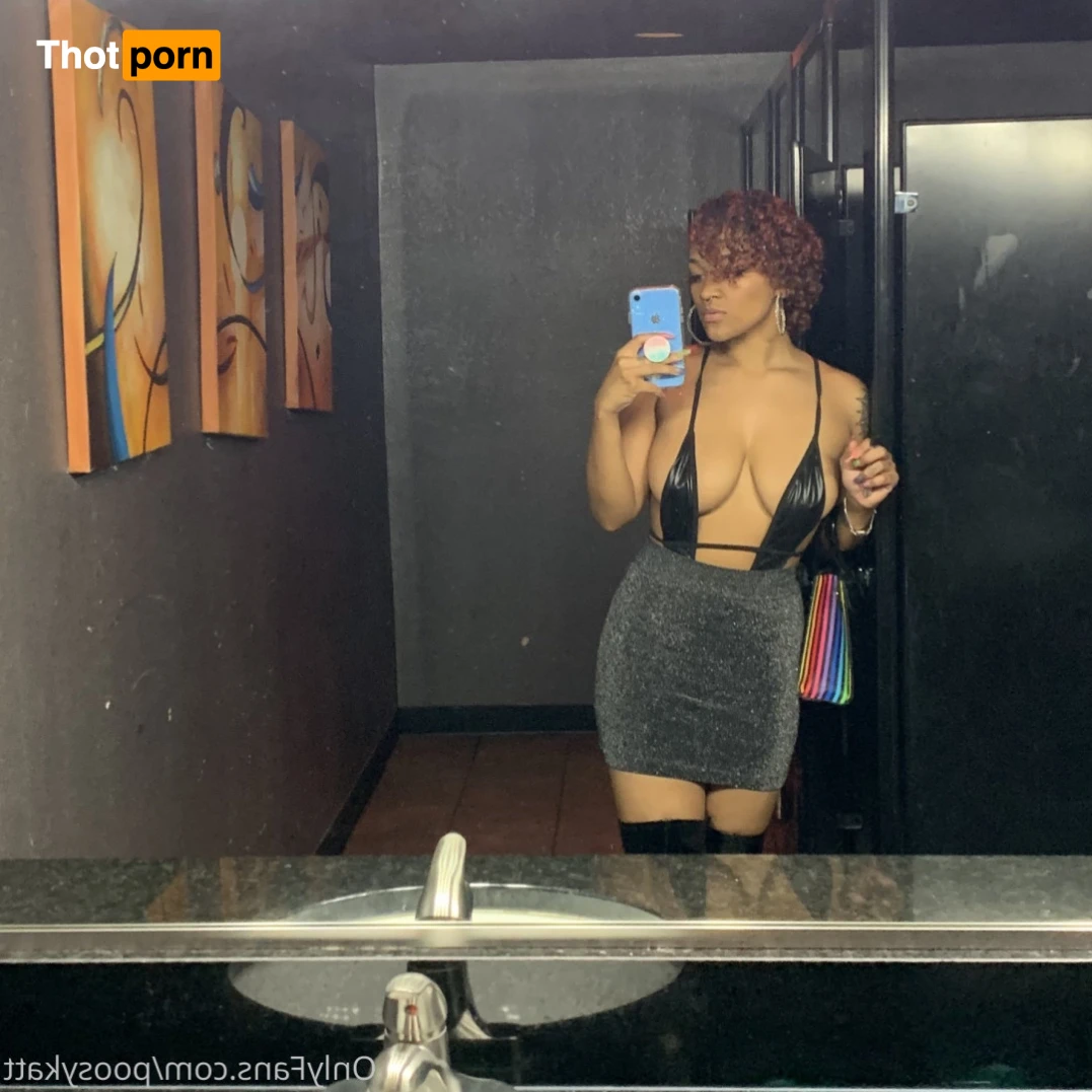 Kat 🍦 👸🏽 15609670