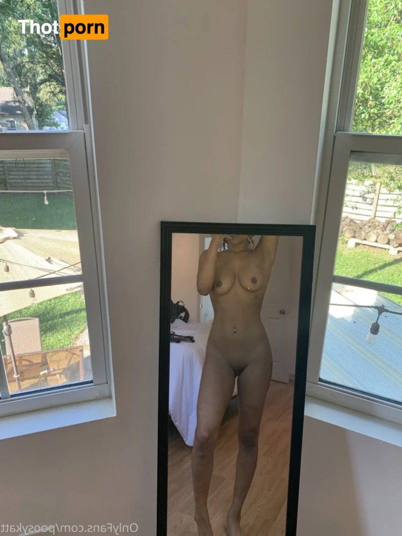 Kat 🍦 👸🏽 15609834