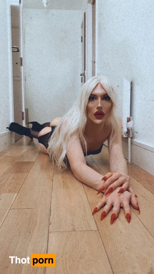 Katia Goddess 8570294