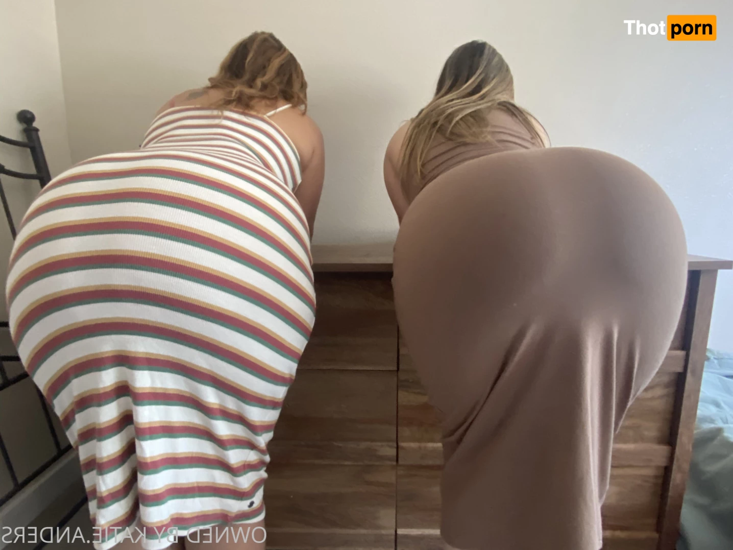 Katie + Rose VIP 8568878