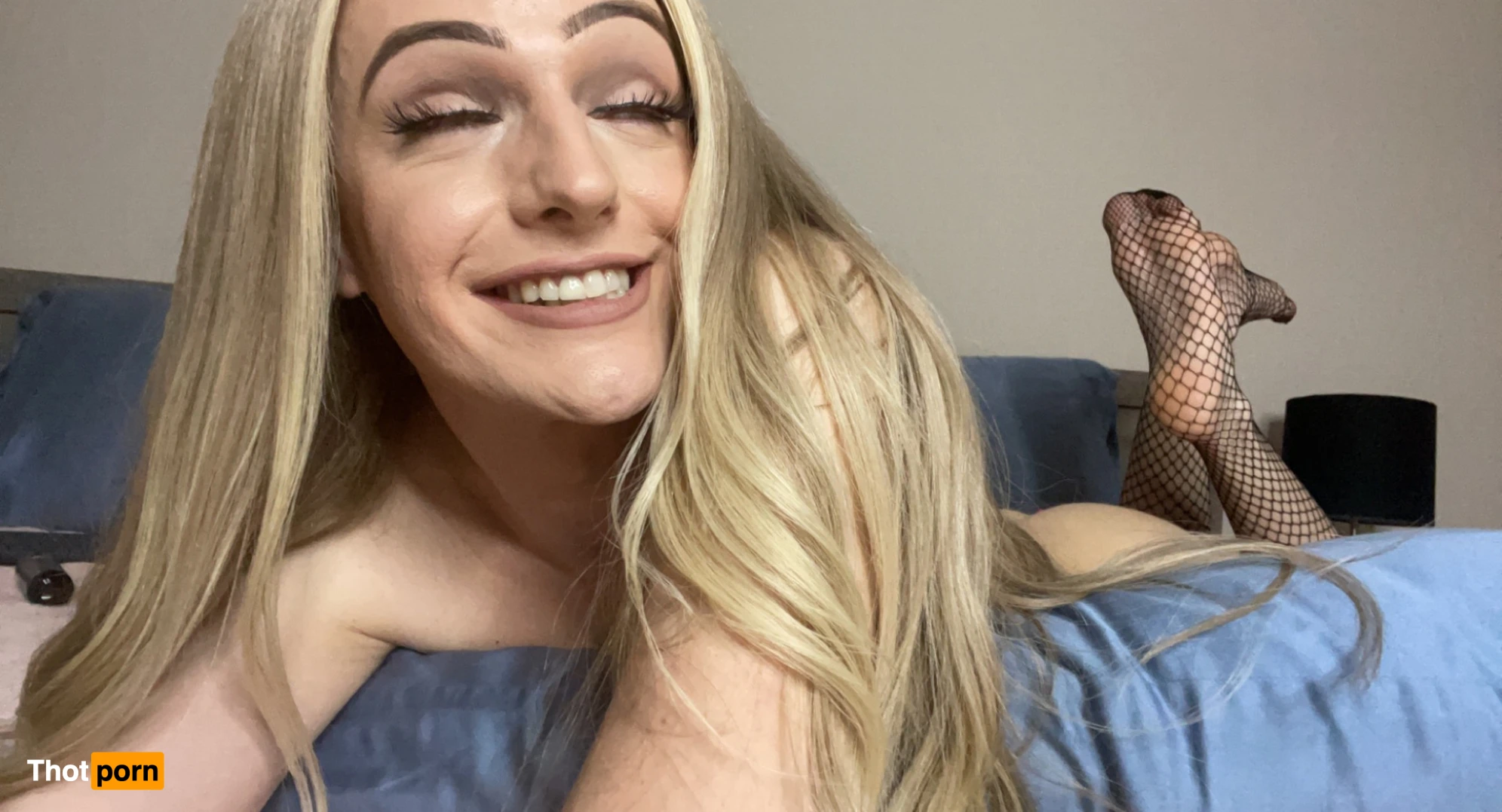 kellycocksin 15558196