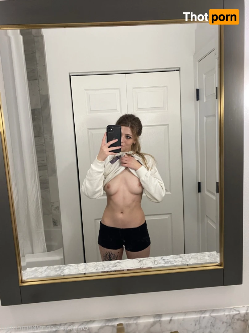 Yavanna K 🦋 16400630