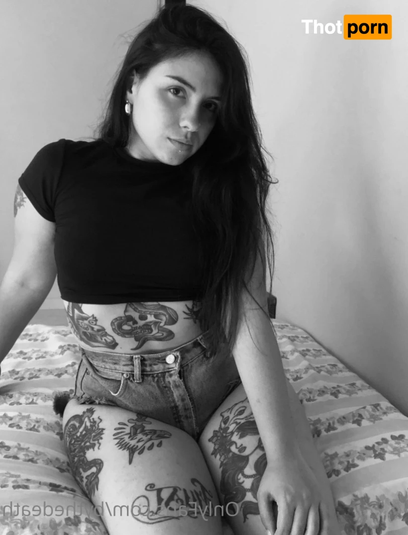 • Kiki • 15518251