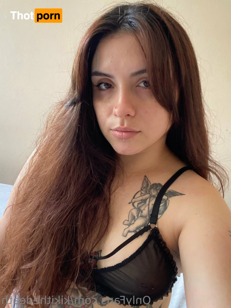 • Kiki • 15518285