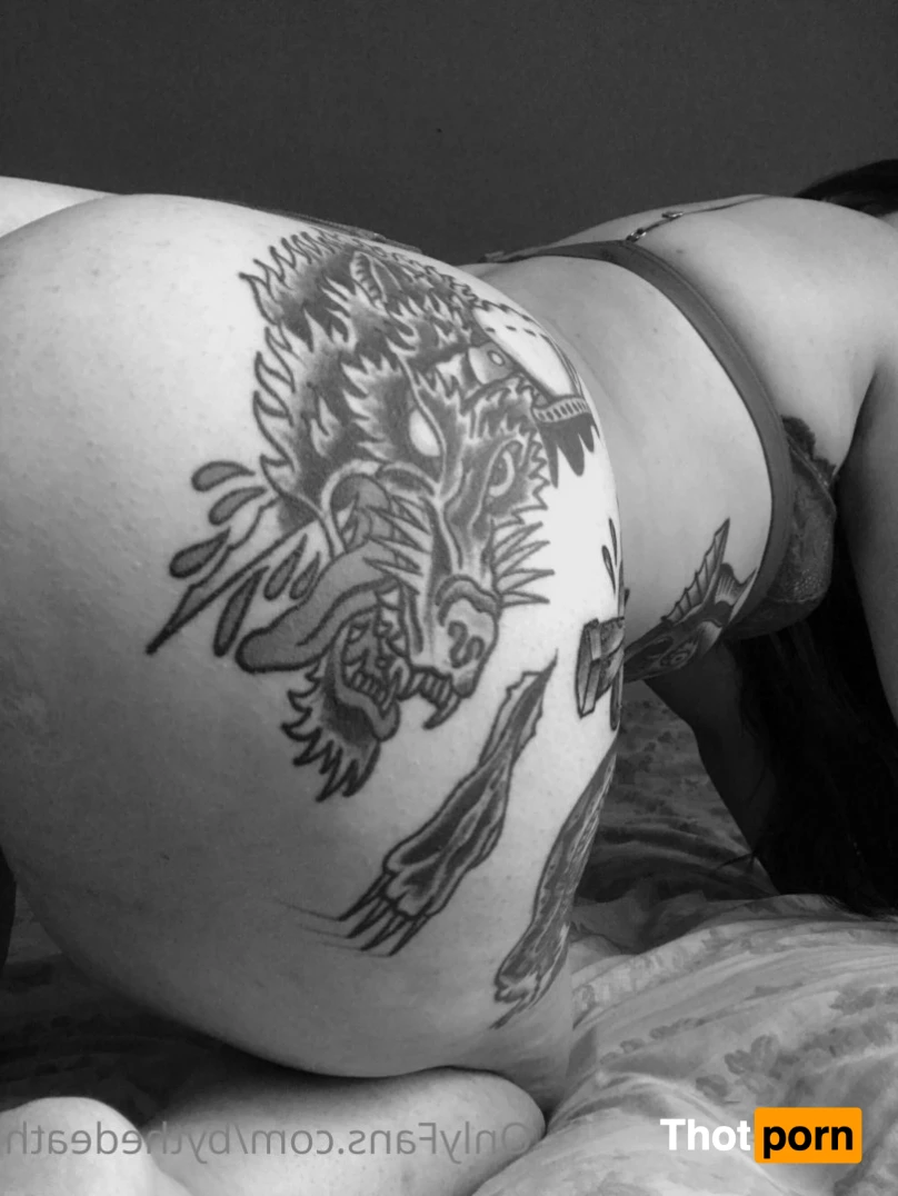 • Kiki • 15518448