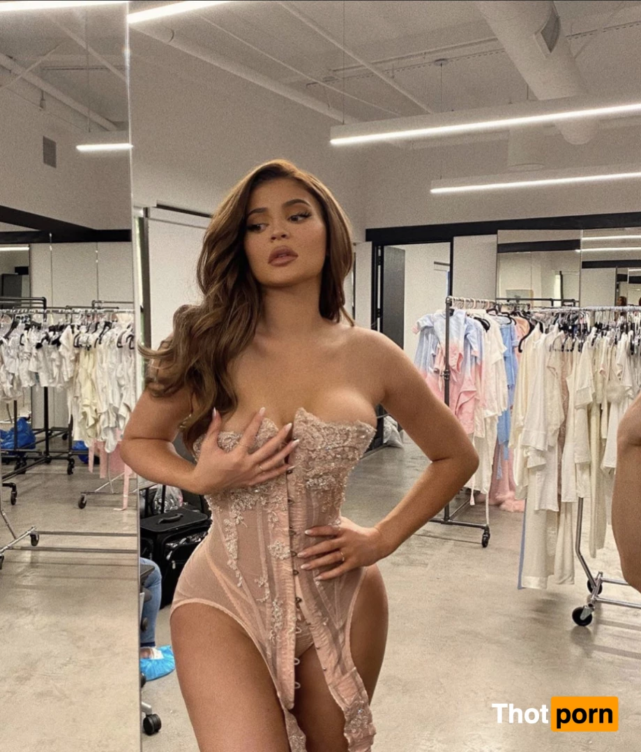 kyliejenner.2 8614004