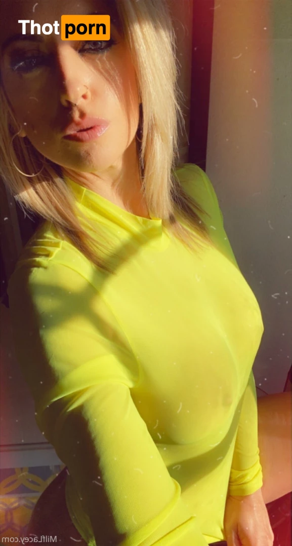 LaceyBender 10204460