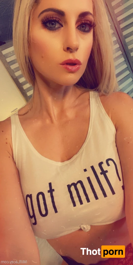 LaceyBender 10204796