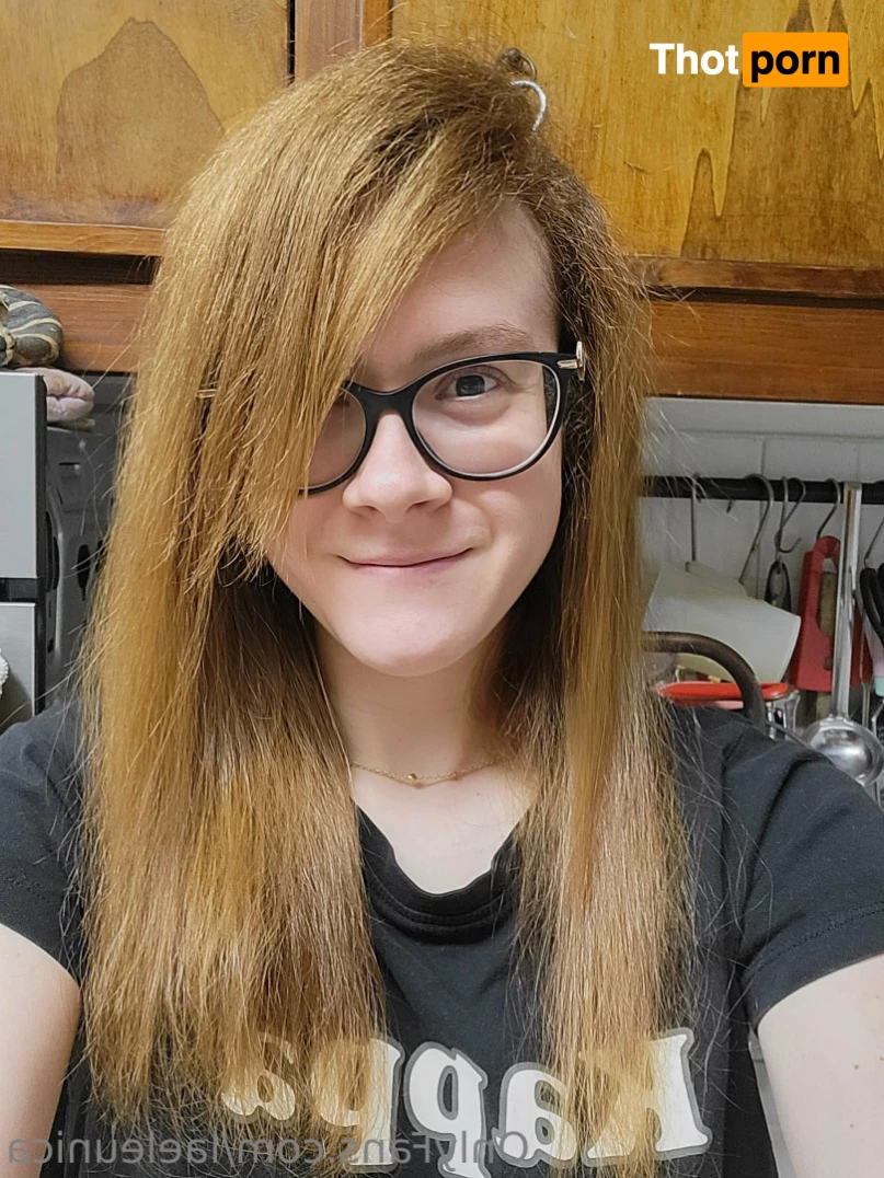 La Ele, Unica ed Inimitabile 8533121