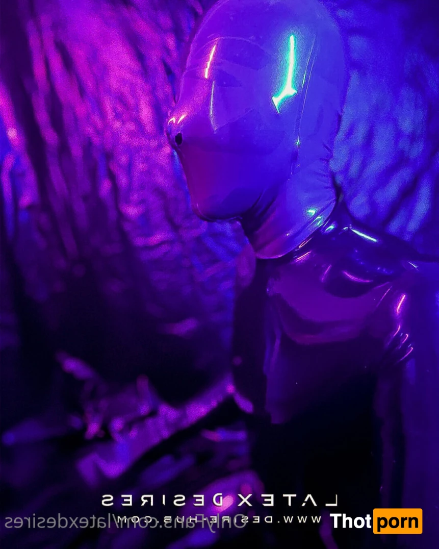 Latex Desires 8562676