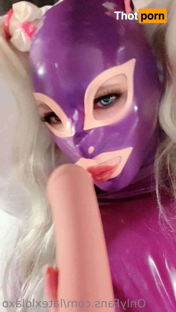 Latex Lola XO 💕 8533099