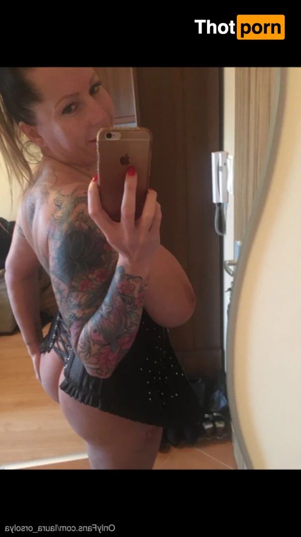 LauraOrsolyaXXX 15246069