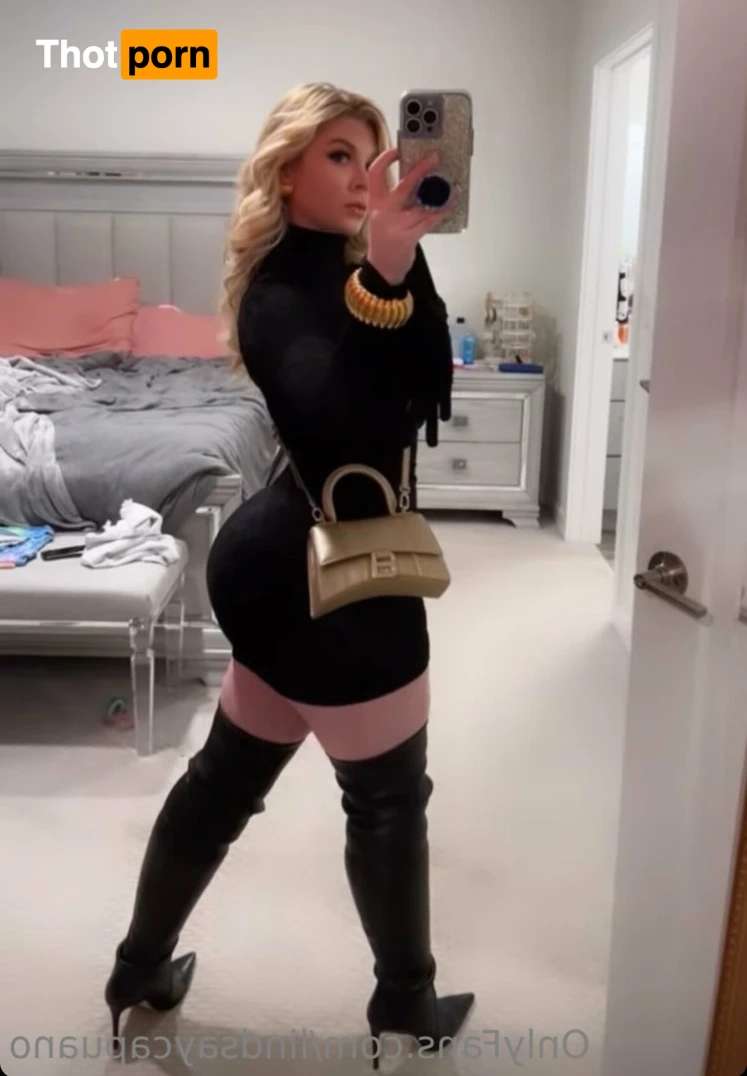 Lindsay Capuano 11624981