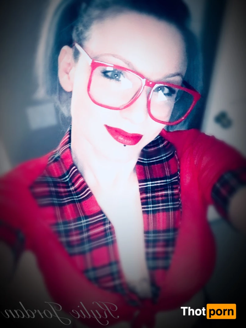 Kylie Jordan 10019021