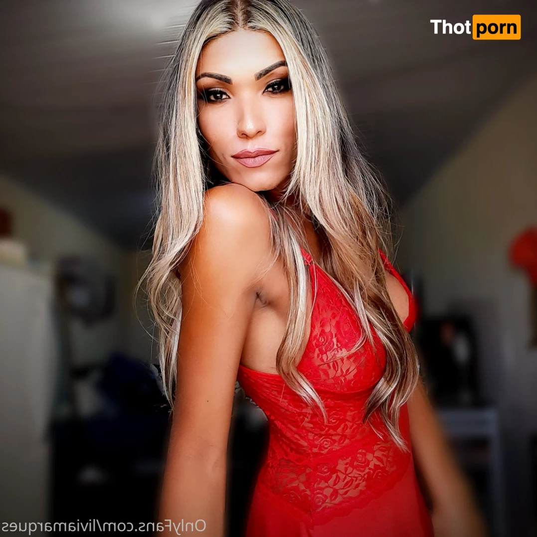 LÍVIA MARQUES TRANSEX 8618890