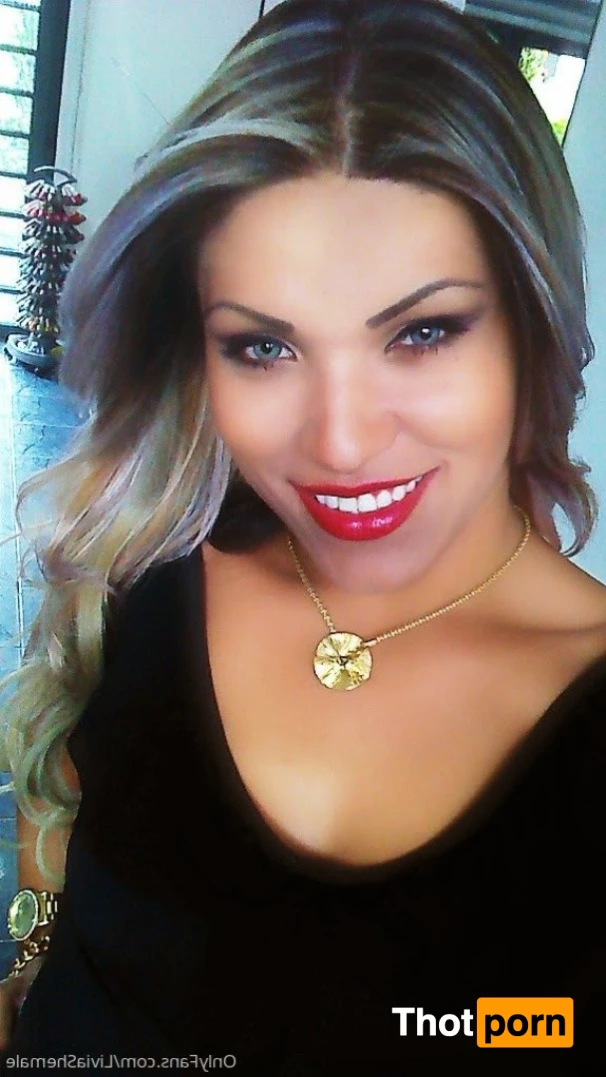 LÍVIA MARQUES TRANSEX 8619096