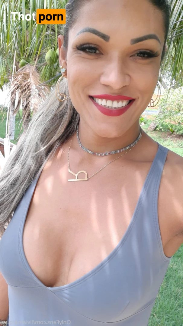 LÍVIA MARQUES TRANSEX 8619160