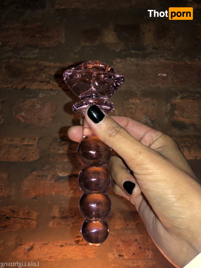 lola lightning 8281451