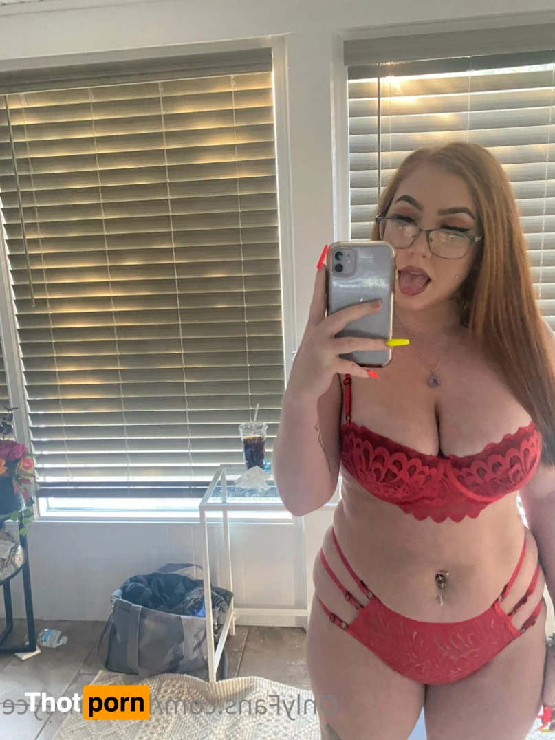 Londyn Royce 8299450