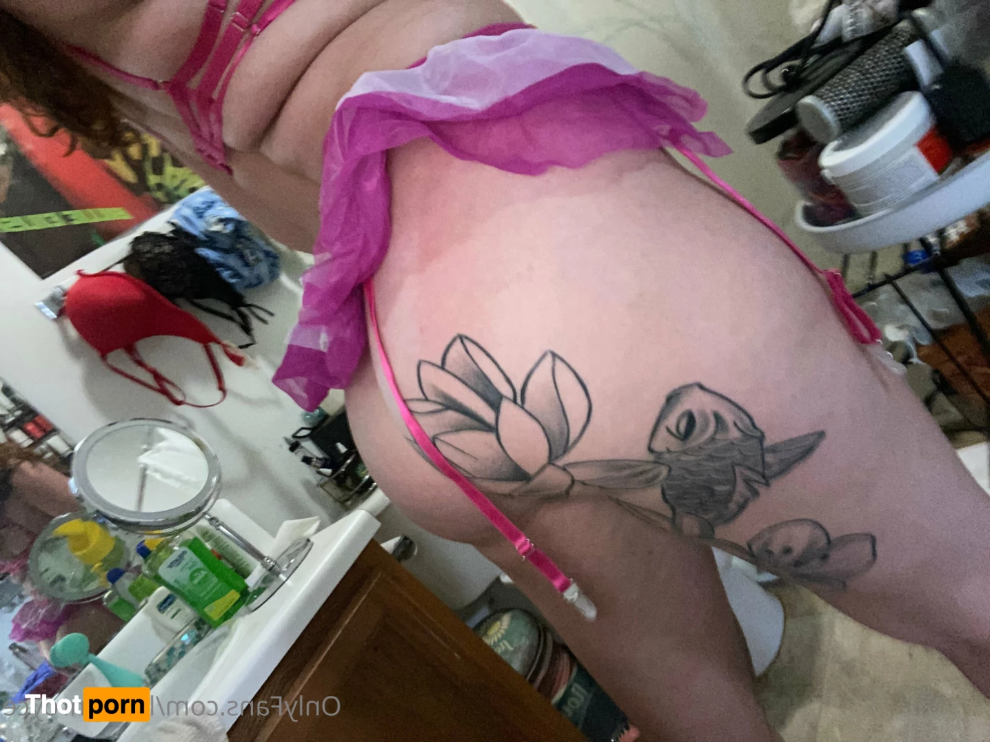 Londyn Royce 8299597