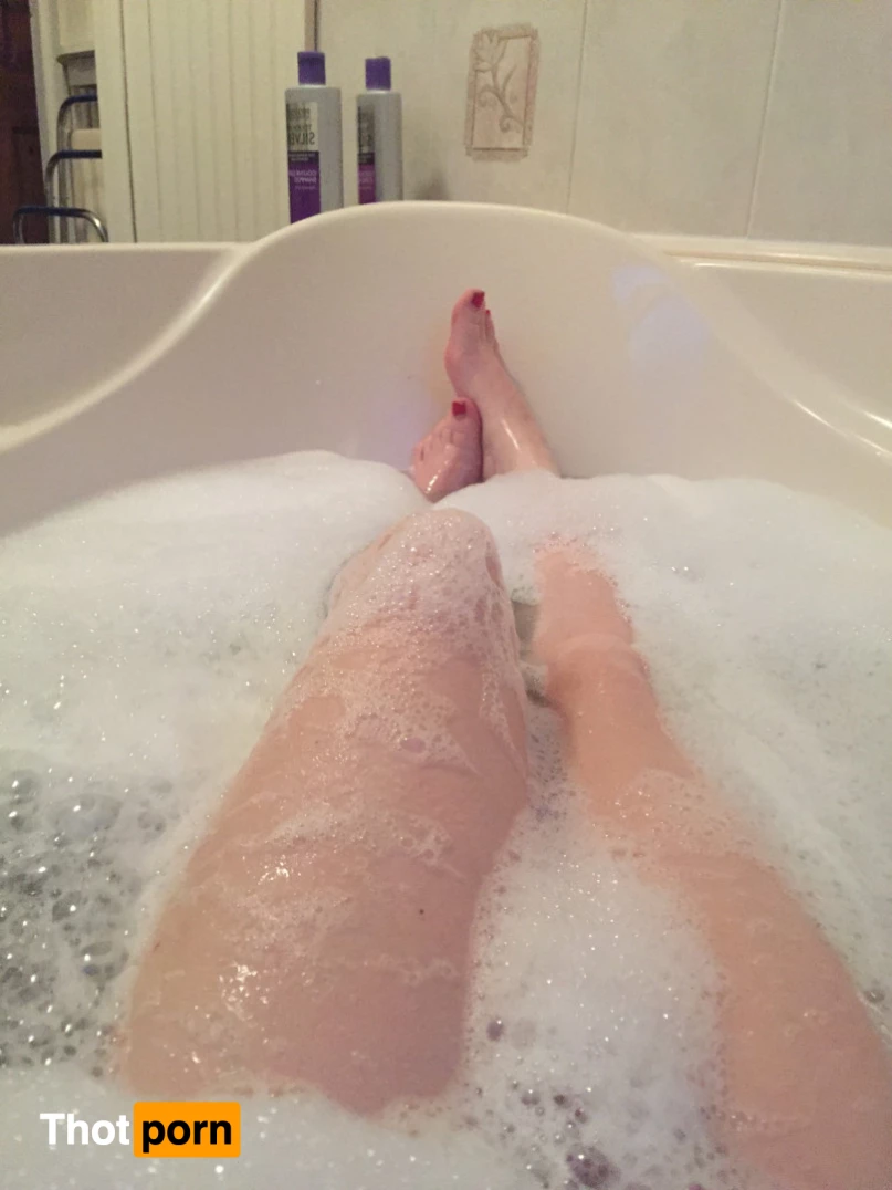 Lottie Harley 8359838