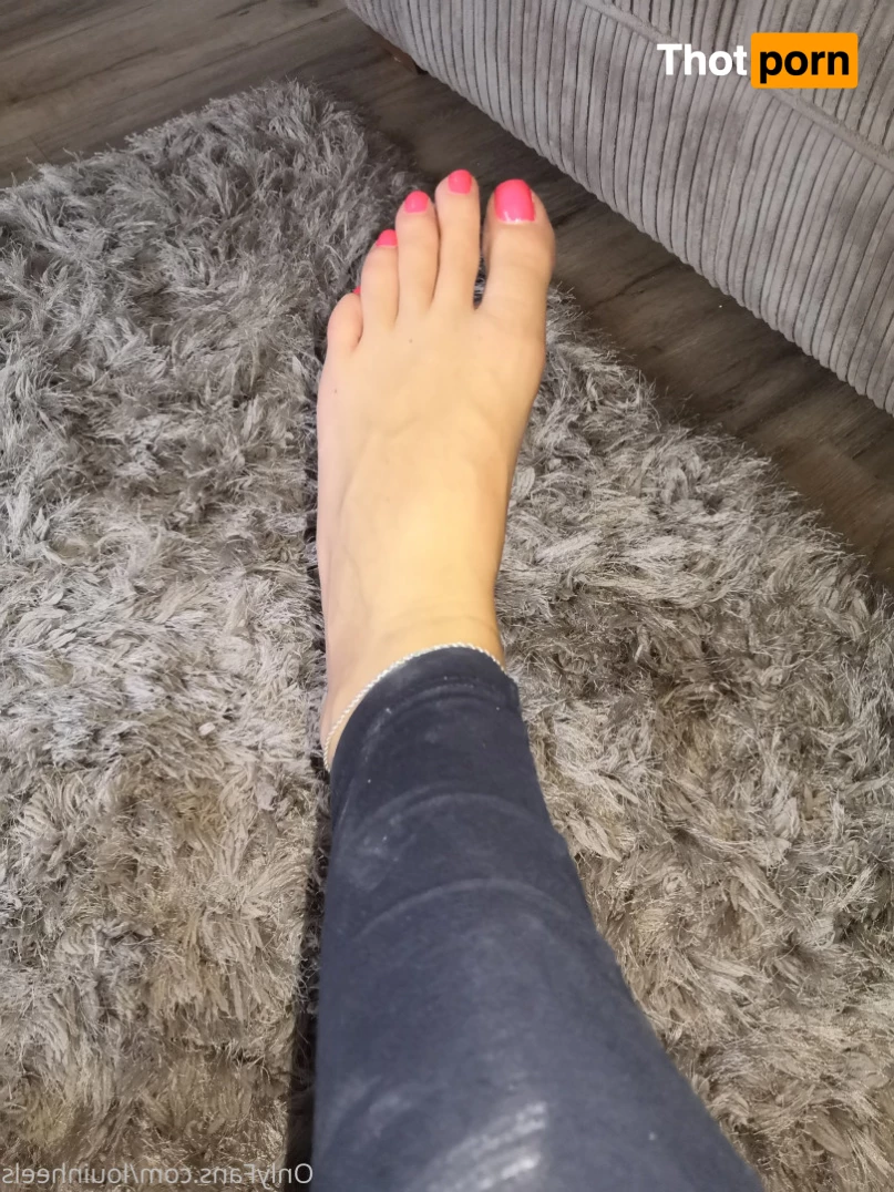 Lou In Heels 10194194