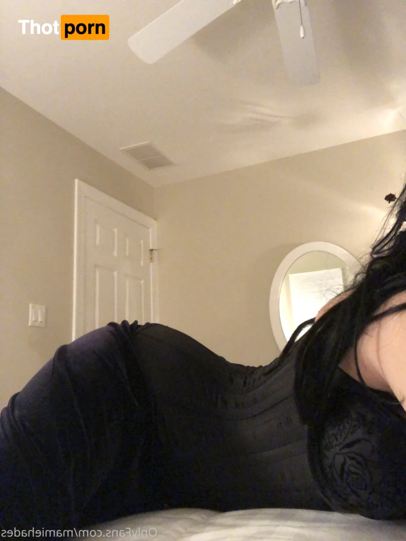 🖤 ℳ𝒶𝓂𝒾ℯ ℋ𝒶𝒹ℯ𝓈 🖤 8609017