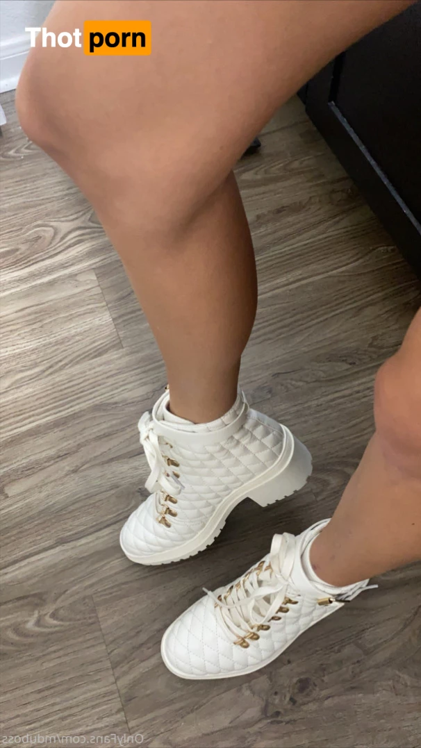 Megan 💋💦 10205855