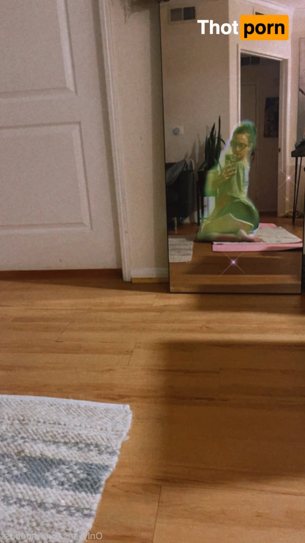 Megan 💋💦 10206053