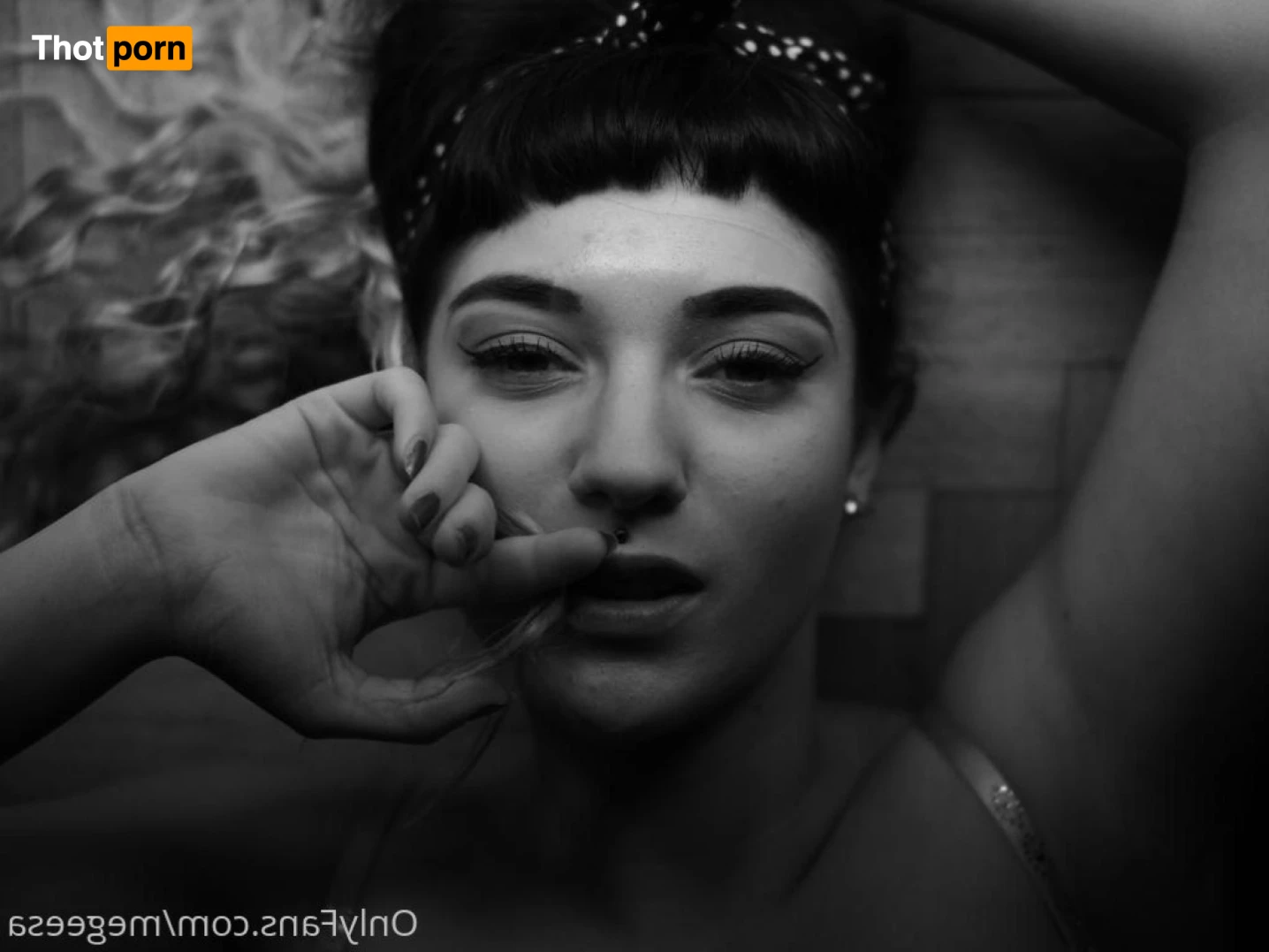 🎀RED IVY🎀 14806628