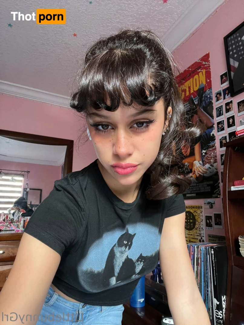 Little Bunny 11304925